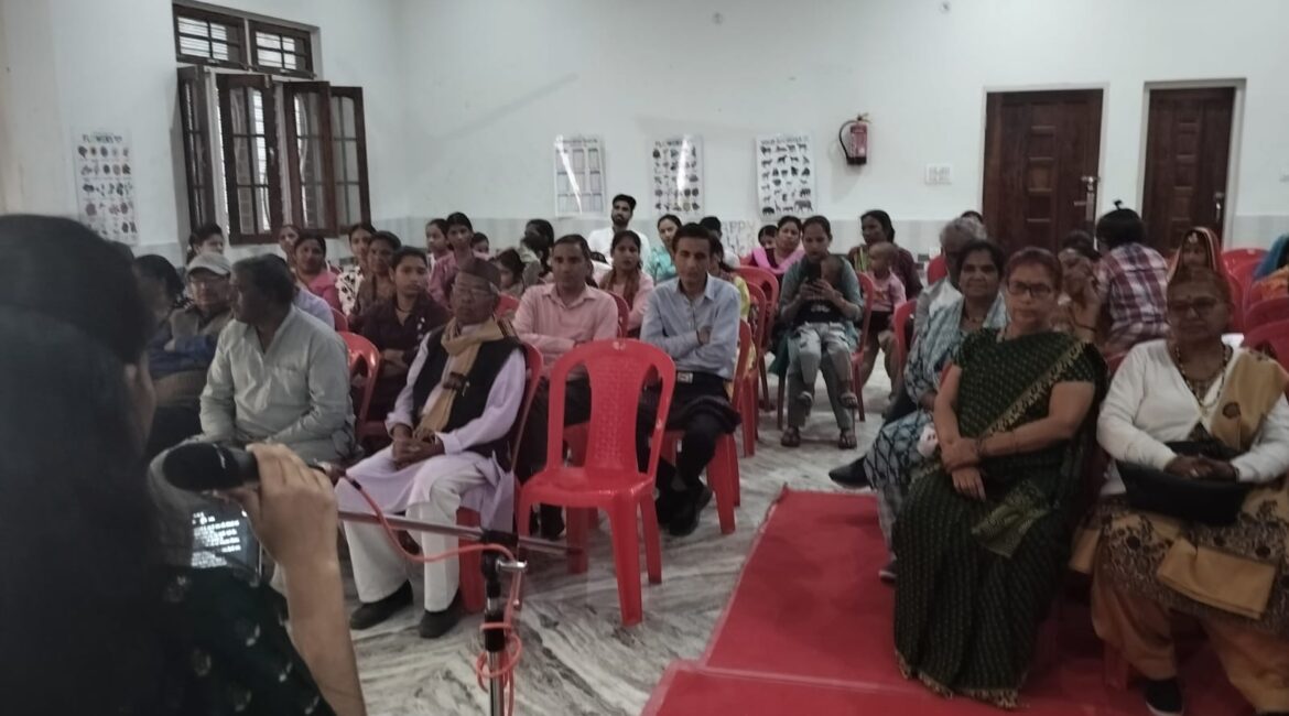 रामनगर में महिला दिवस पर विचार गोष्ठी व सांस्कृतिक कार्यक्रम, महिलाओं को अधिकारों और सशक्तिकरण का संदेश।