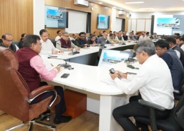 मुख्य सचिव आनंद बर्द्धन की अध्यक्षता में व्यय वित्त समिति की बैठक सम्पन्न।