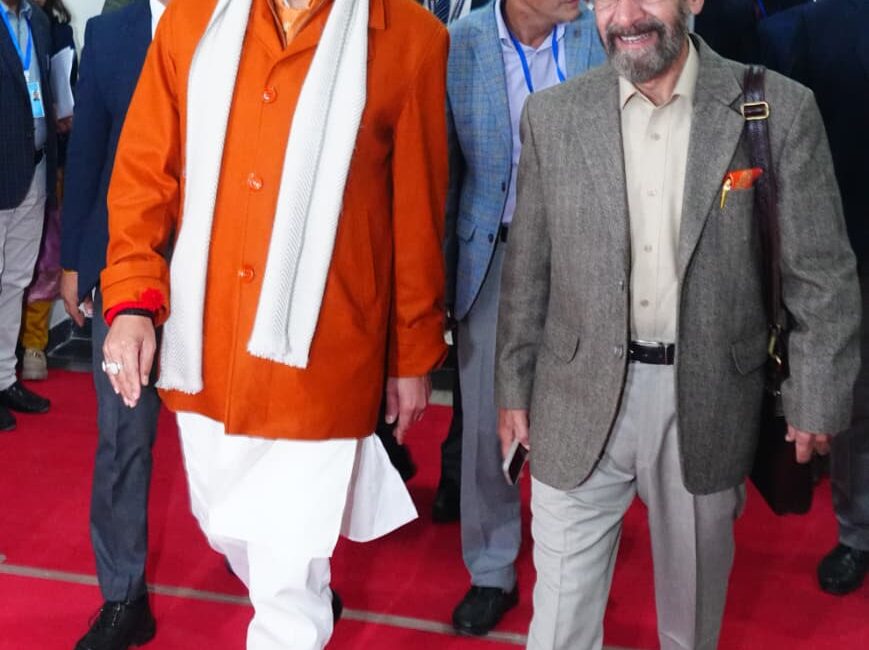 भराड़ीसैंण (गैरसैंण) में बजट सत्र के लिए रवाना हुए मुख्यमंत्री।