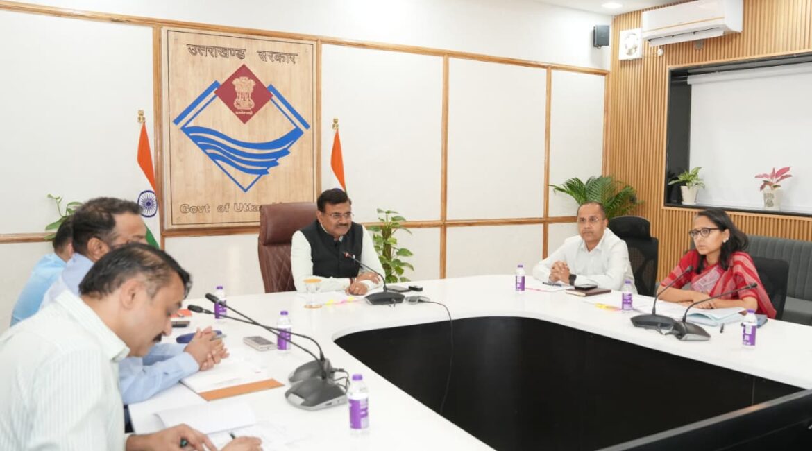 ड्रग्स के खिलाफ सख्त एक्शन: 15 दिन में बनेगा राज्य का मास्टर प्लान, स्कूलों में एंटी-ड्रग क्लब अनिवार्य।