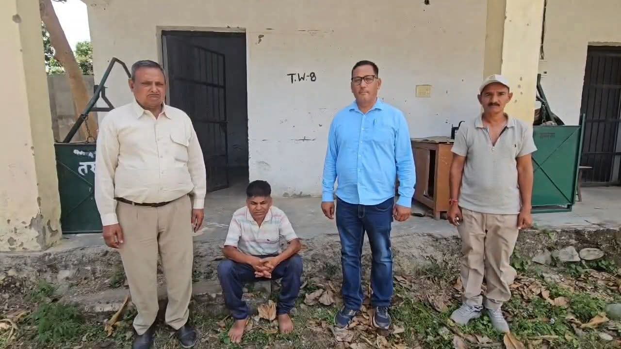 वन्यजीव तस्करी का भंडाफोड़: हिरण के मांस के साथ एक गिरफ्तार, दो फरार।