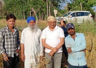 क्रॉप कटिंग प्रयोग बना बीमा क्लेम का आधार, किसानों को मिला जागरूकता का संदेश।