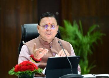 सीएम हेल्पलाइन 1905 पर ढिलाई नहीं चलेगी, 30 दिन से लंबित शिकायतों पर विशेष अभियान के निर्देश।