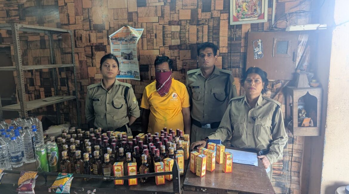 अंधेरे में चल रहा था खेल, छापे में पकड़ी गई शराब की खेप!”