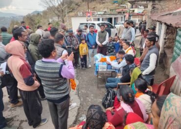 भीमताल में मंत्री कैड़ा का दौरा, ओलावृष्टि से नुकसान पर अफसरों को सख्त निर्देश।