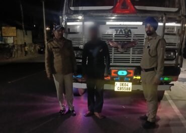 “ऑपरेशन प्रहार” के तहत नशे में ड्राइविंग पर पुलिस का सख्त एक्शन।