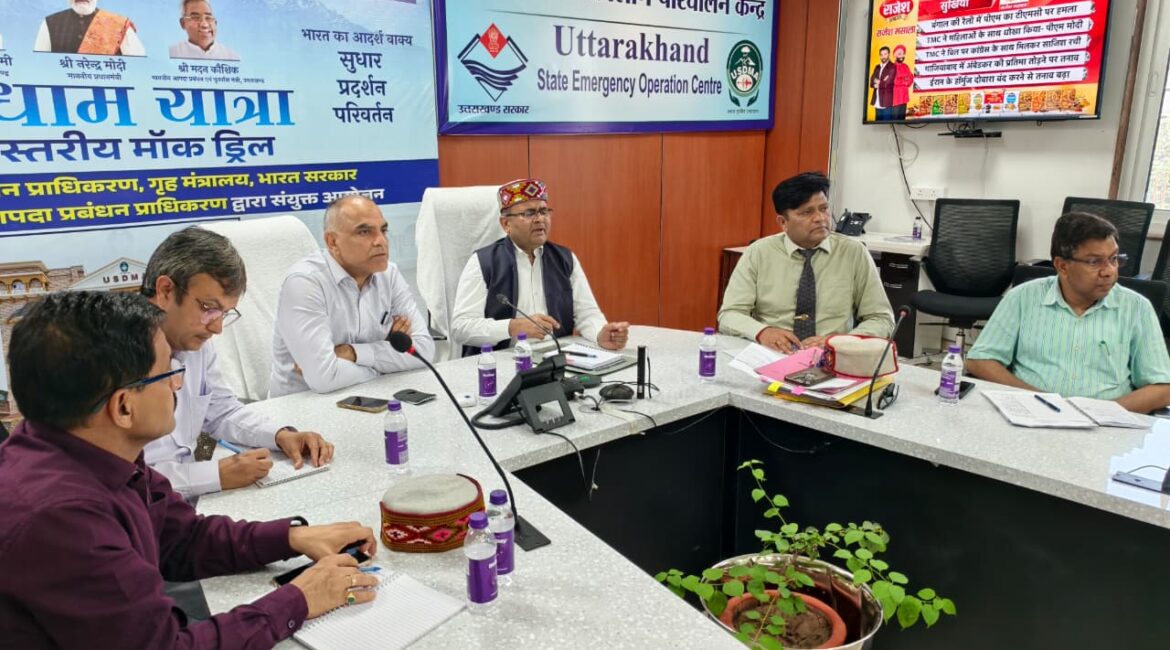 चारधाम यात्रा में खाने-पीने की व्यवस्था हाईटेक, मोबाइल वैन से होगी जांच।