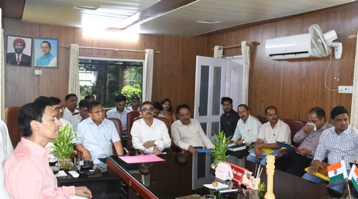 दीपक रावत की अध्यक्षता में बड़ी बैठक, 7 शहरों के ड्रेनेज प्लान को हरी झंडी।