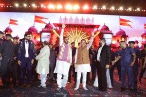 गुरुग्राम में ‘विजय पर्व’ में सीएम धामी, युवाओं को दिया जॉब क्रिएटर बनने का संदेश।