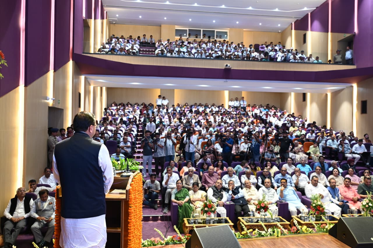 विकसित भारत 2047 के निर्माण में उच्च शिक्षा की अहम भूमिका: मुख्यमंत्री पुष्कर सिंह धामी