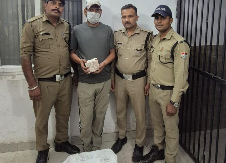 अवैध शराब पर पुलिस का शिकंजा, 68 टेट्रा पैक के साथ आरोपी गिरफ्तार।