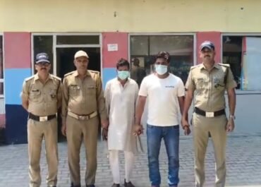 गोकशी करने वाले गिरोह पर पुलिस का बड़ा वार, दो गैंगस्टर गिरफ्तार।