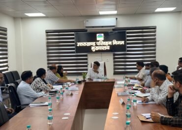 परिवहन मंत्री प्रदीप बत्रा का UTC मुख्यालय दौरा, सेवाओं को हाईटेक और बेहतर बनाने के निर्देश।