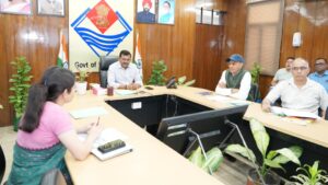 मुख्य सचिव का बड़ा विजन, उत्तराखंड में अब बागवानी बनेगी किसानों की ताकत।