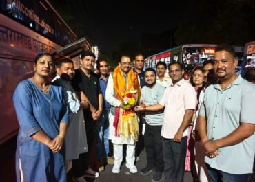 PM मोदी के ‘ईंधन बचाओ’ अभियान को जन-जन तक पहुंचाने निकले अजय भट्ट