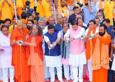 गंगा संरक्षण और सनातन संस्कृति के संवर्धन का लिया संकल्प