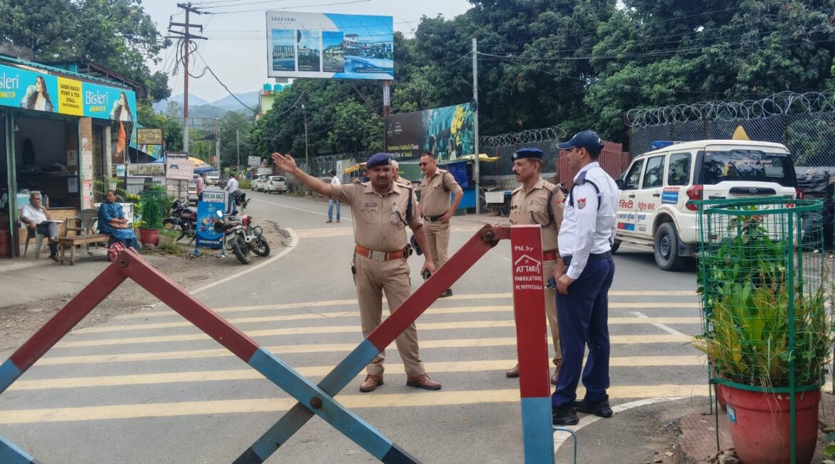 कैंची धाम मेले के लिए नैनीताल पुलिस हाई अलर्ट, सुरक्षा और यातायात व्यवस्था पर विशेष फोकस।