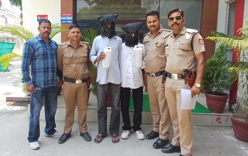 रामनगर पुलिस और एसओजी की बड़ी कार्रवाई, Rs. 20 हजार का इनामी बदमाश अवैध तमंचे के साथ गिरफ्तार।