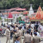 अफवाहों पर न दें ध्यान! बाबा के दरबार में आज 20,000 श्रद्धालुओं ने किए दर्शन स्थानीय जनता और होटल बुकिंग वालों को कोई रोक-टोक नहीं, शटल सेवा चल रही है लगातार — SSP डॉ. मंजूनाथ टीसी 
