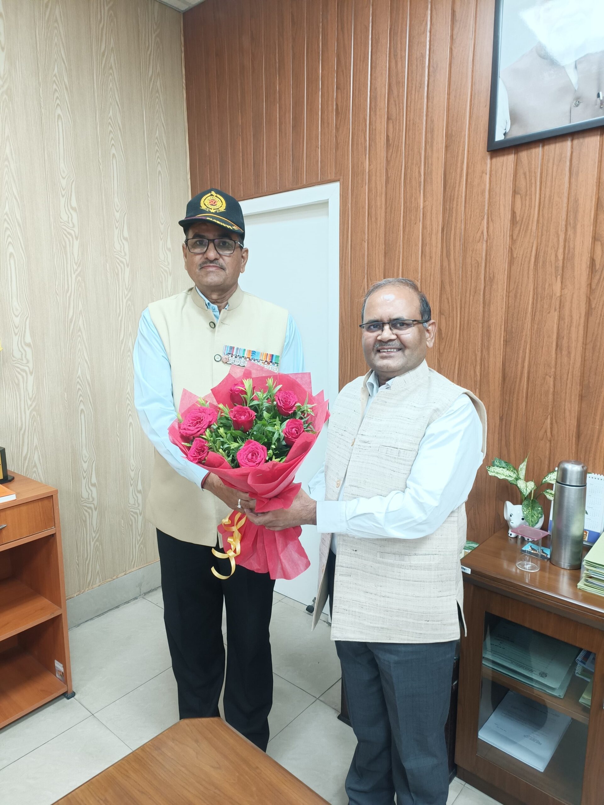 आपदा प्रबंधन में पूर्व सैनिकों की होगी बड़ी भूमिका, उत्तराखंड में आपदा प्रबंधन को मिलेगी नई ताकत, पूर्व सैनिकों को जोड़ा जाएगा तंत्र से।