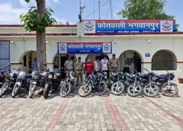 “बाइक चोरी के बादशाह गिरफ्तार, पुलिस ने बरामद किया खजाना”