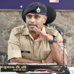 अपराधियों के खिलाफ SSP डॉ. मंजूनाथ टी.सी. का बुलडोजर एक्शन, 07 बंद दुकानों की चोरी का पर्दाफाश, 45+ मुकदमों वाले हिस्ट्रीशीटर 'पिद्दा' और साथी गिरफ्तार, लालकुआं, मुखानी व काठगोदाम में चोरी के मुकदमों का राजफाश, 2 लाख 28 हज़ार की नगदी, मोबाइल व मोटरसाइकिल बरामद, पुलिस टीम की एसएसपी ने थपथपाई पीठ।