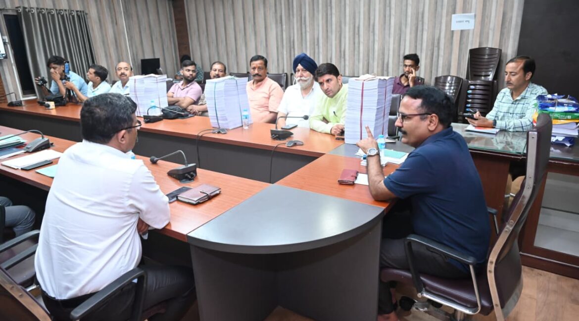 15 सितंबर को प्रकाशित होगी अंतिम मतदाता सूची, नागरिकों से दावे-आपत्तियां दर्ज कराने की अपील।