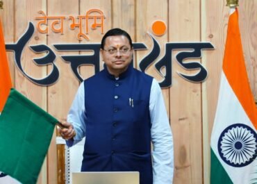 रामनगर-देहरादून एक्सप्रेस का हुआ शुभारंभ, सीएम धामी और रेल मंत्री अश्विनी वैष्णव ने किया फ्लैग ऑफ।
