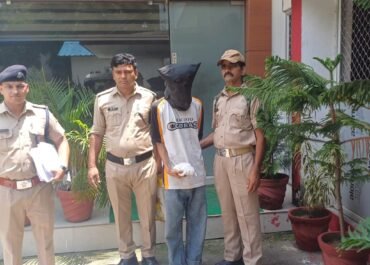 लीची के बगीचे में बिछा था नशे का जाल… पुलिस ने ऐसे दबोचा तस्कर!
