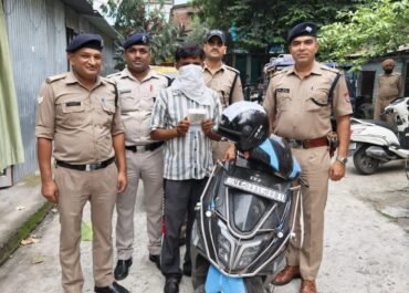 “स्मैक के सौदागर पर पुलिस का प्रहार, 10 ग्राम नशे संग तस्कर गिरफ्तार”