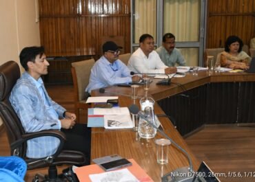 कुमाऊँ में स्वास्थ्य सेवाओं पर आयुक्त दीपक रावत सख्त, गुणवत्तापूर्ण और समयबद्ध उपचार सुनिश्चित करने के निर्देश।