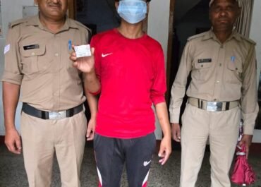 सगे भाई पर जानलेवा हमला करने वाला आरोपी चंद घंटों में गिरफ्तार, वारदात में प्रयुक्त ब्लेड बरामद।