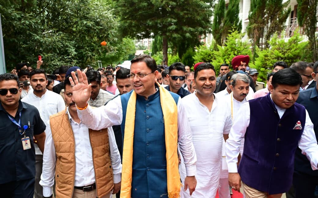 ग्राफिक एरा हिल यूनिवर्सिटी में मुख्यमंत्री धामी ने किया अकादमिक ब्लॉक और ऑडिटोरियम का उद्घाटन, कौशल ज्योति योजना का भी शुभारंभ।