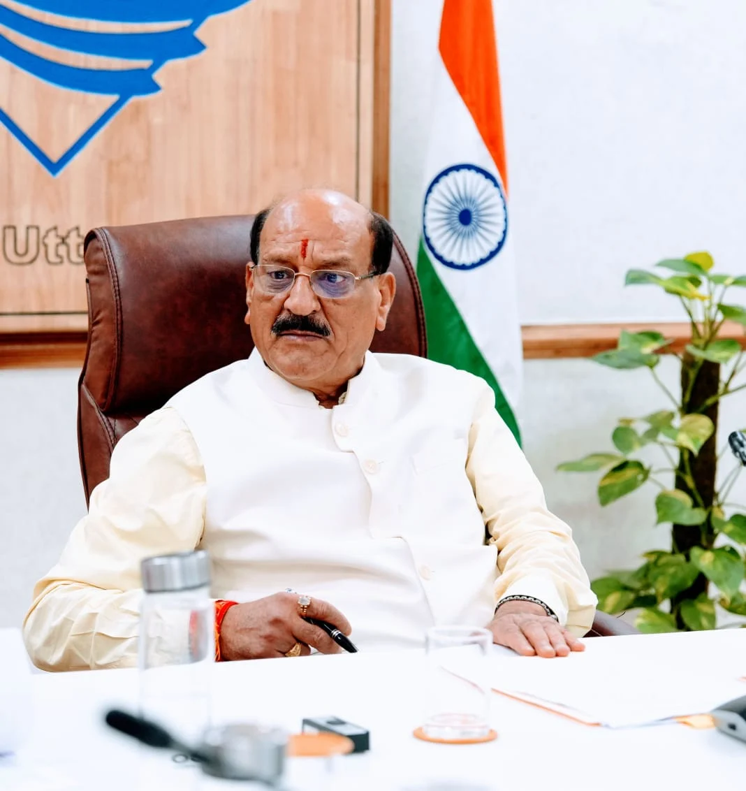 स्वास्थ्य मंत्री ने फार्मेसी अधिकारियों की मांगों पर दिए त्वरित कार्रवाई के निर्देश।