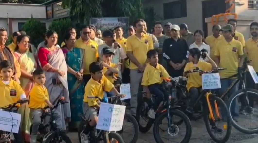 कॉर्बेट में वन्यजीव सप्ताह का आगाज, बच्चों की साइकिल रैली ने दिया बड़ा संदेश, बोले- जंगल बचेंगे तो हम बचेंगे।